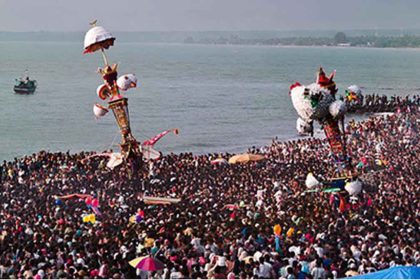 Hari Pertama Festival Pantai, Kota Pariaman Raup PAD Rp40 juta Lebih dari Sektor Pariwisata