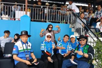 Ir. H. Marjoni Hendri, M.Tr.I.P Pacuan Perdana Indonesia Horse Racing di Payakumbuh Luar Biasa