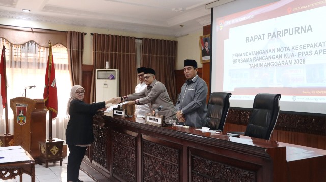 DPRD Bukitinggi bersama Pemko Teken Nota Kesepakatan Bersama Terhadap Rancangan KUA-PPAS APBD 2026