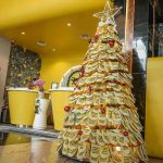 Yello Hotel Harbour Bay Batam Tawarkan Pengalaman Natal Intim dan Pesta Tahun Baru 2025 yang Meriah