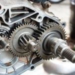 Tips Aman Menggunakan dan Merawat Gearbox Motor Agar Awet